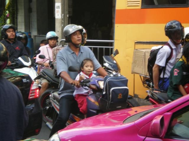 RESACÓN EN TAILANDIA - Blogs de Tailandia - BANGKOK (12)