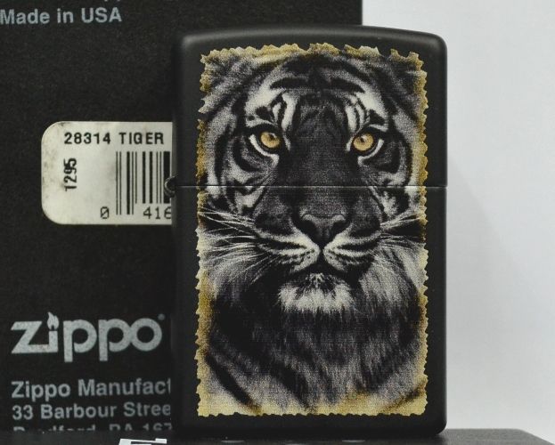 Zippo Tiger Black Matte