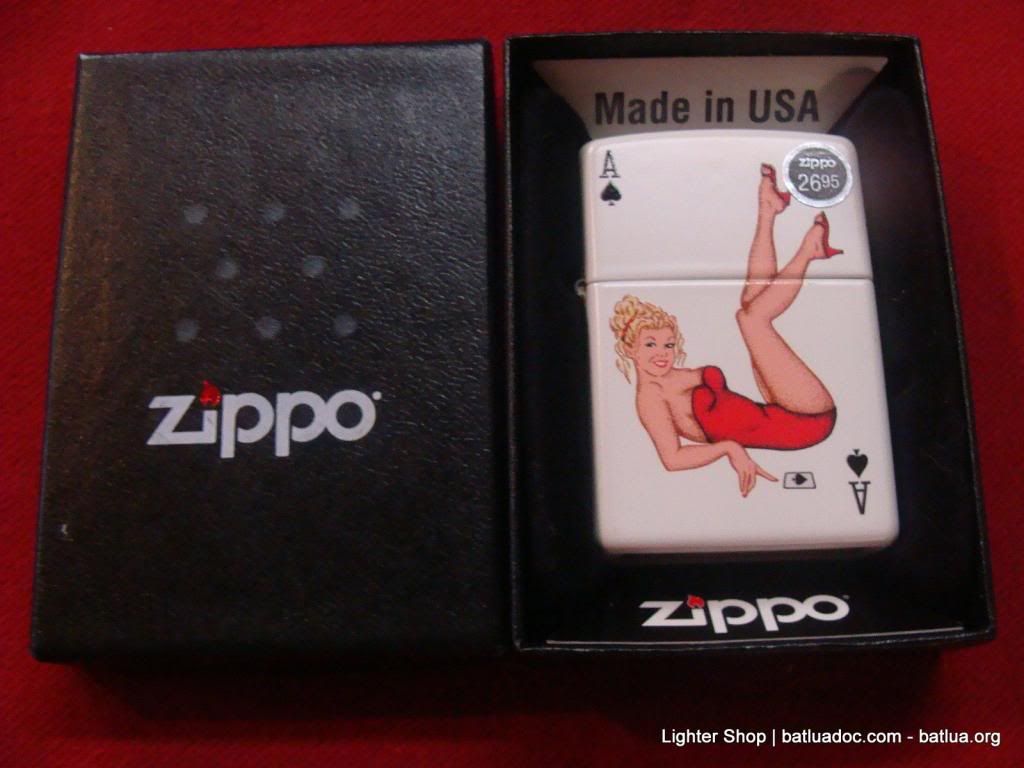 Zippo Ace of Spades Sexy Lady White Matte Lighter