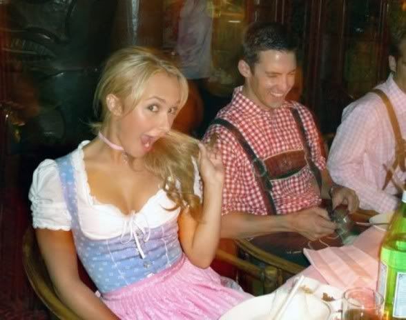 00004qc8_lederhosen_hot_girls_babes_sexy_oktoberfest_octoberfest_beer-588x464.jpg