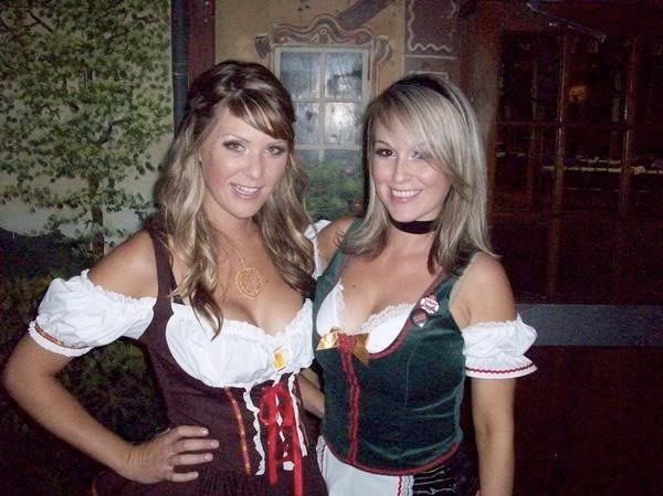 oktoberfest_girls-007.jpg