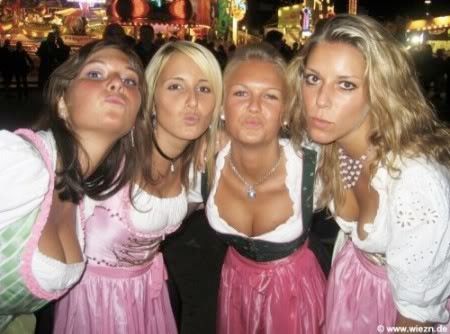 oktoberfest_girls-052.jpg