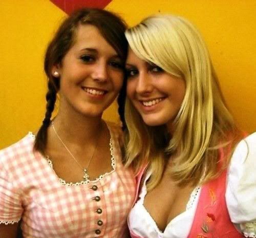 oktoberfest_girls-056.jpg