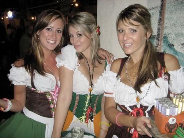 oktoberfest_girls-065.jpg