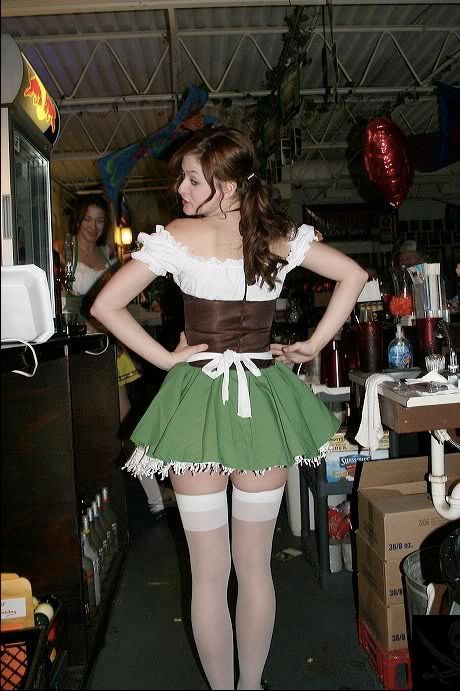 oktoberfest_girls-126.jpg