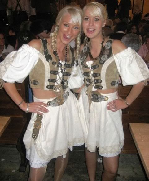 oktoberfest_girls-171.jpg