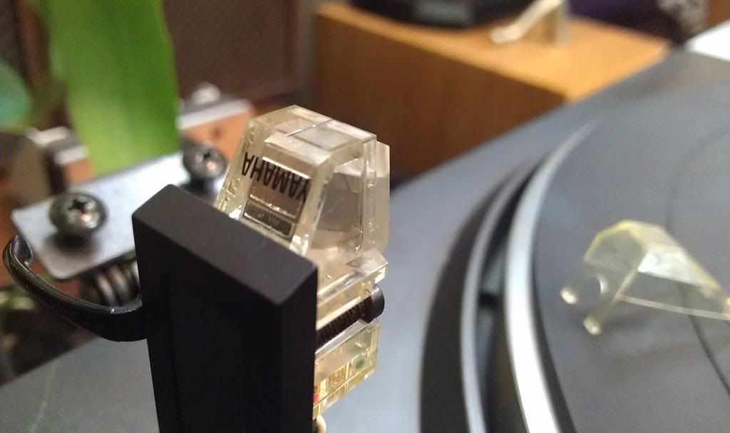 Mâm đĩa than , kim , máng ...Đồng hồ treo tường , để bàn  Japan   Vintage...Độc Đẹp c - 28