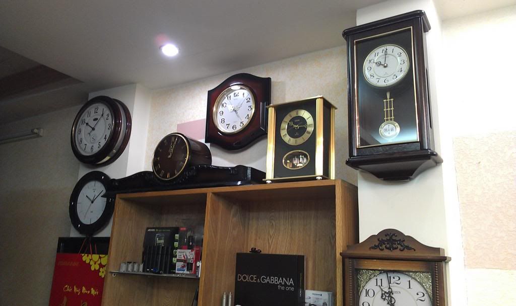 Mâm đĩa than , kim , máng ...Đồng hồ treo tường , để bàn  Japan   Vintage...Độc Đẹp c - 21