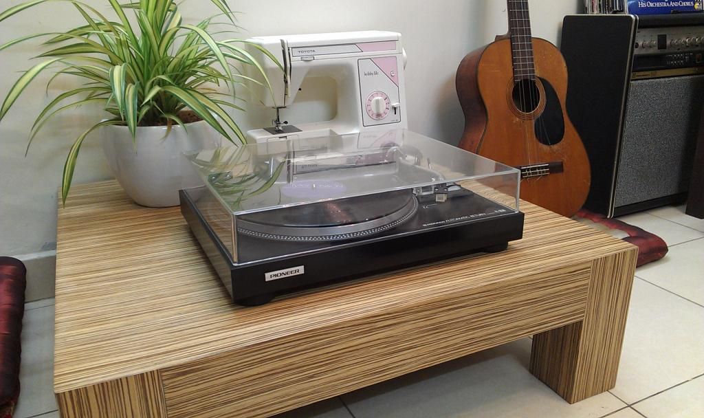 Mâm đĩa than , kim , máng ...Đồng hồ treo tường , để bàn  Japan   Vintage...Độc Đẹp c - 14