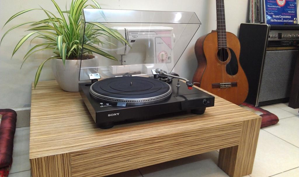 Mâm đĩa than , kim , máng ...Đồng hồ treo tường , để bàn  Japan   Vintage...Độc Đẹp c - 25