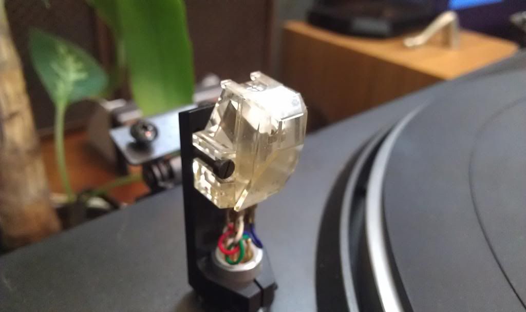 Mâm đĩa than , kim , máng ...Đồng hồ treo tường , để bàn  Japan   Vintage...Độc Đẹp c - 27