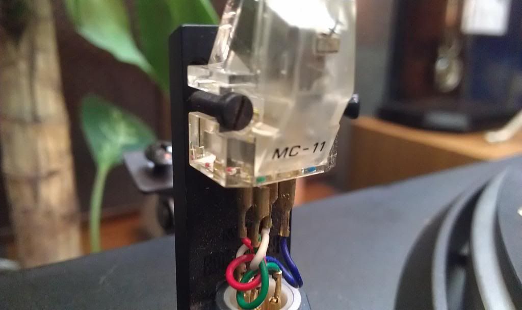 Mâm đĩa than , kim , máng ...Đồng hồ treo tường , để bàn  Japan   Vintage...Độc Đẹp c - 29