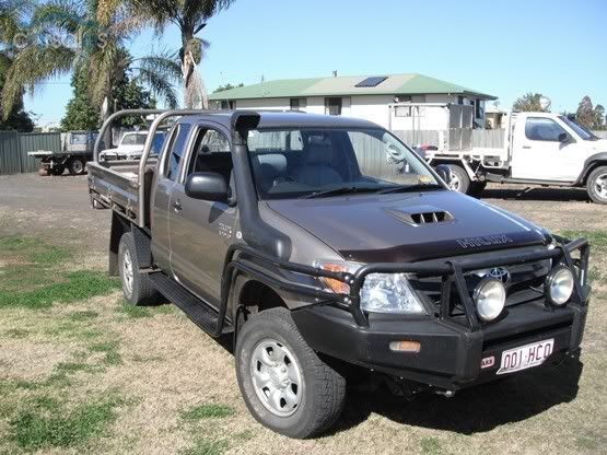 brush bars hilux